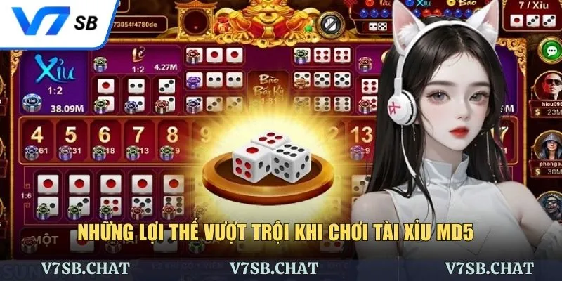 Thành viên trải nghiệm game xúc xắc công nghệ cao